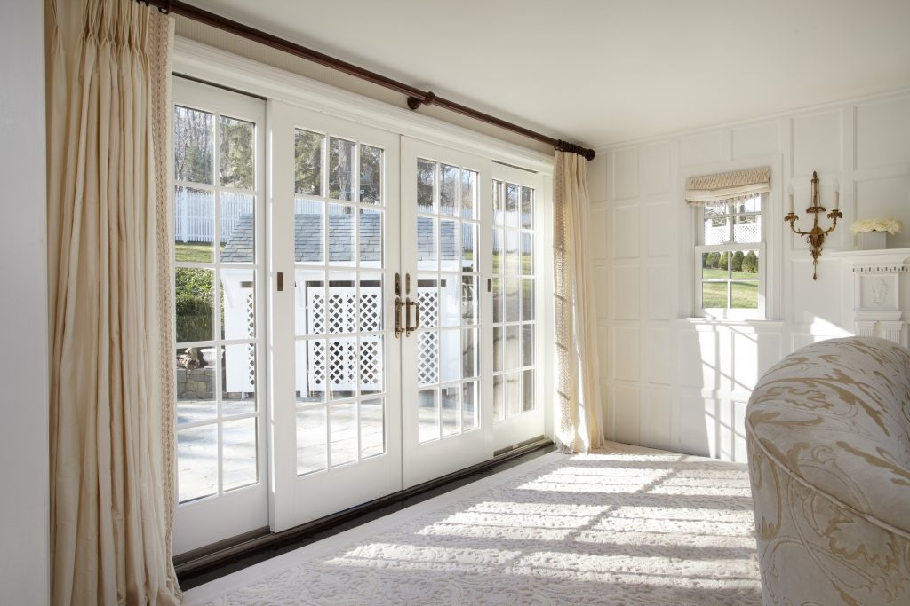 Your Guide To Decorating Your Patio Door With Curtains - Renewal by